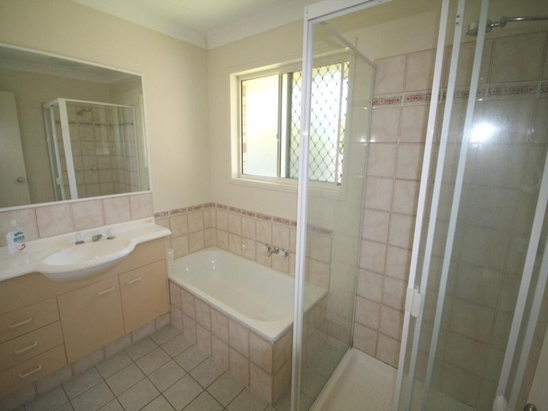 5 Rushton Court, Merrimac QLD 4226