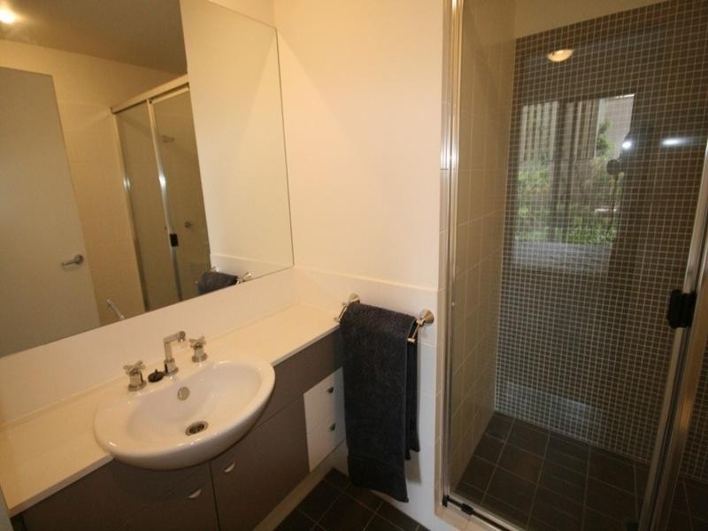 25/19 Carina Peak Drive, Varsity Lakes QLD 4227