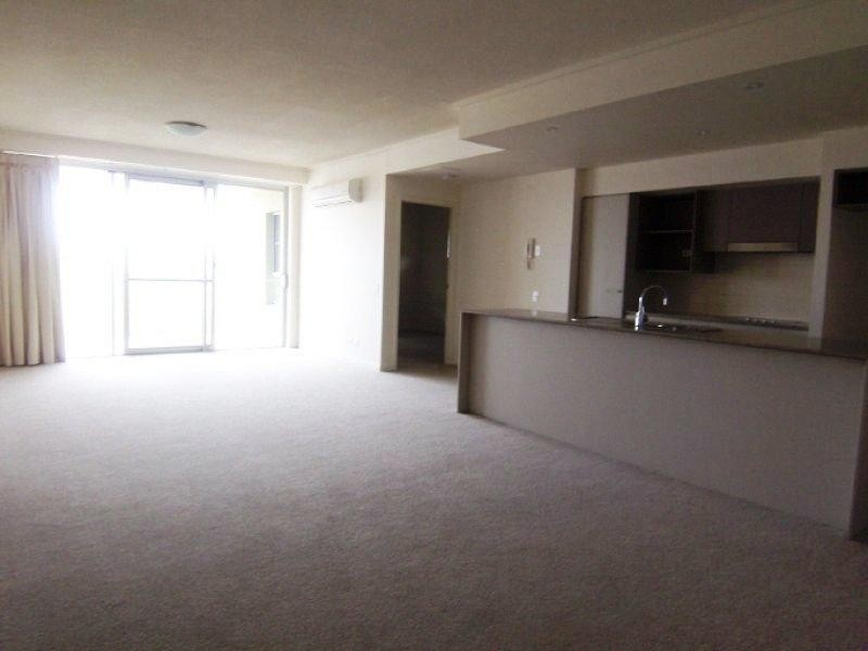 10/510 Christine Avenue, Robina QLD 4226