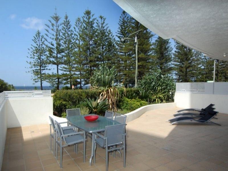 112 The Esplanade, Burleigh Heads QLD 4220