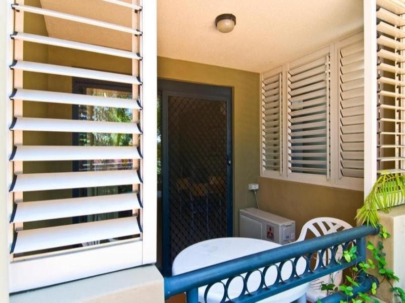 4/38 Petrel Avenue, Mermaid Beach QLD 4218