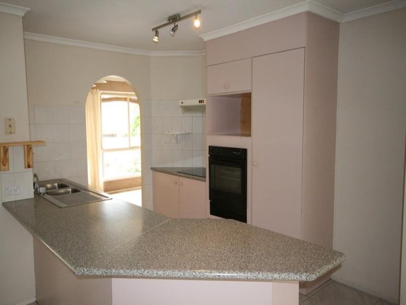 24 Colonsay Crescent, Merrimac QLD 4226