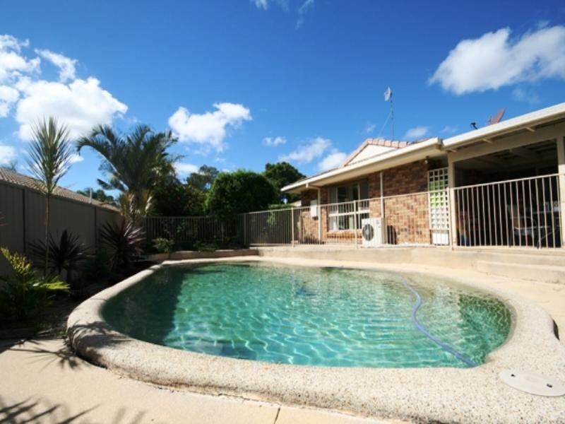 24 Colonsay Crescent, Merrimac QLD 4226