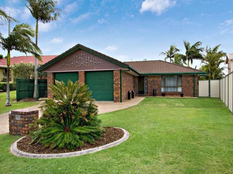 8 Laggan Court, Merrimac QLD 4226
