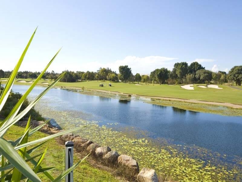 814 Legend Trail, Robina QLD 4226