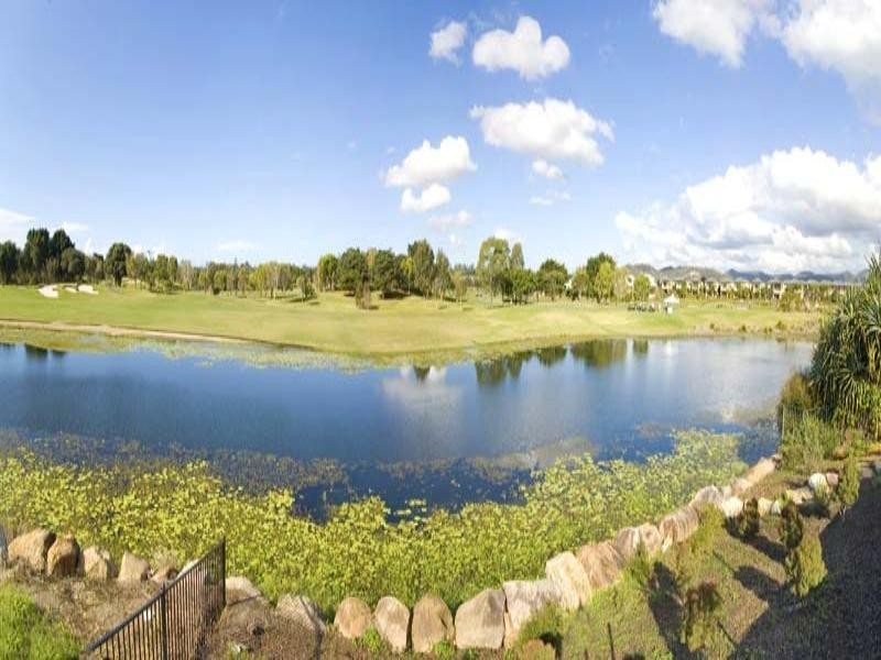 814 Legend Trail, Robina QLD 4226