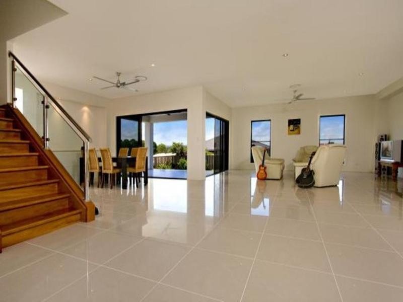 5 Wyangan Valley Way, Mudgeeraba QLD 4213