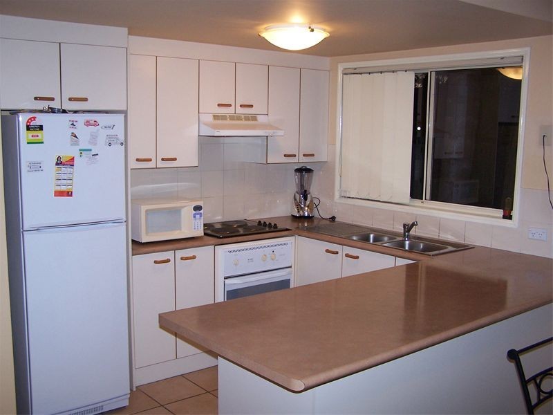 1A Alison Road, Carrara QLD 4211