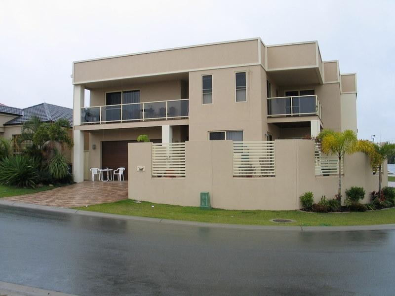 3/28 Palma Crescent, Varsity Lakes QLD 4227