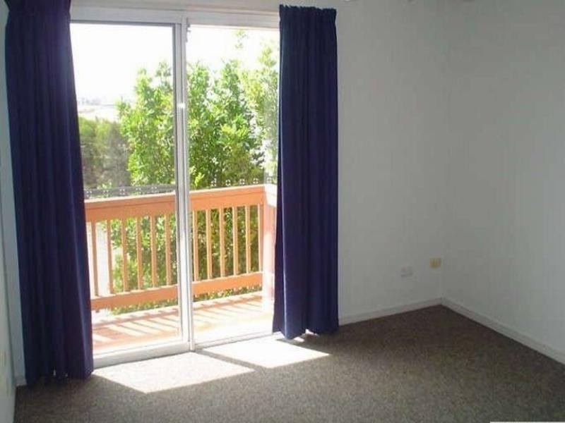 5/1 Lowood Court, Varsity Lakes QLD 4227