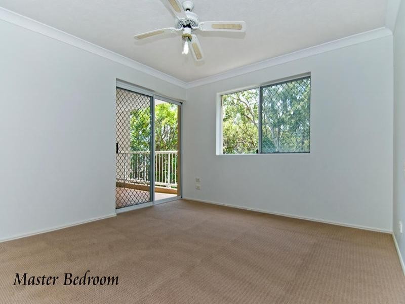 10/14 Brake Street, Burleigh Heads QLD 4220