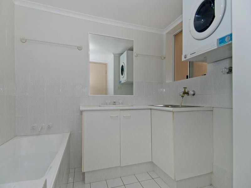 10/14 Brake Street, Burleigh Heads QLD 4220