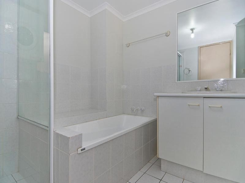 10/14 Brake Street, Burleigh Heads QLD 4220