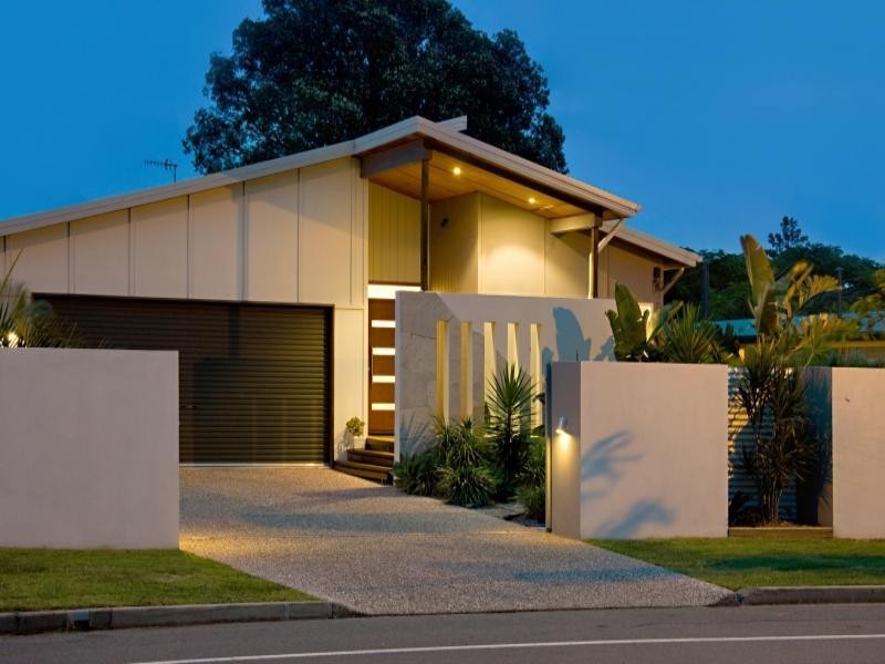 30 Townson Avenue, Palm Beach QLD 4221