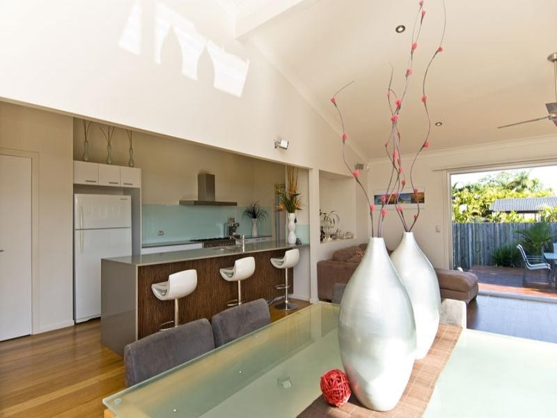 30 Townson Avenue, Palm Beach QLD 4221