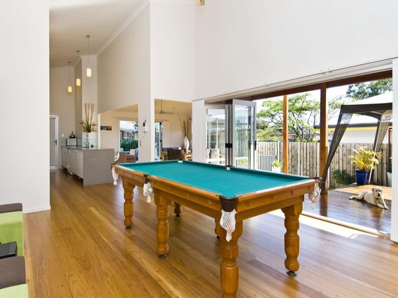 30 Townson Avenue, Palm Beach QLD 4221