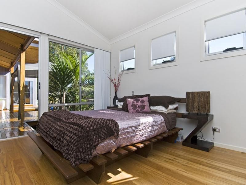 30 Townson Avenue, Palm Beach QLD 4221