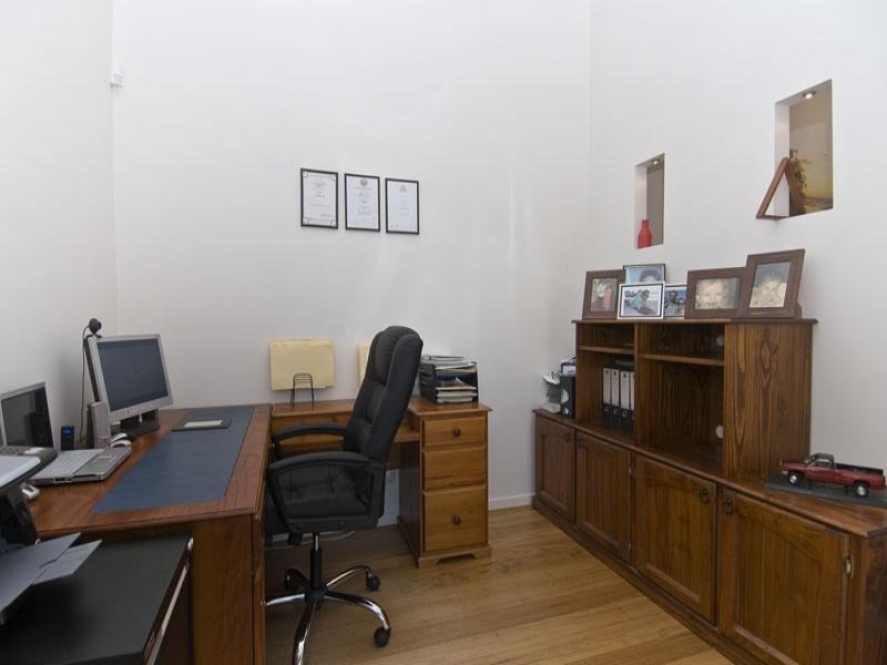 30 Townson Avenue, Palm Beach QLD 4221