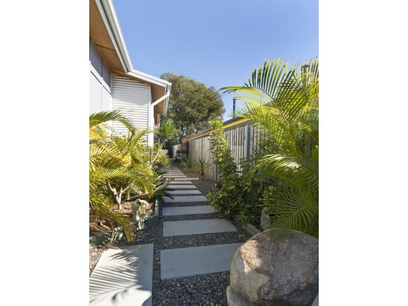 30 Townson Avenue, Palm Beach QLD 4221