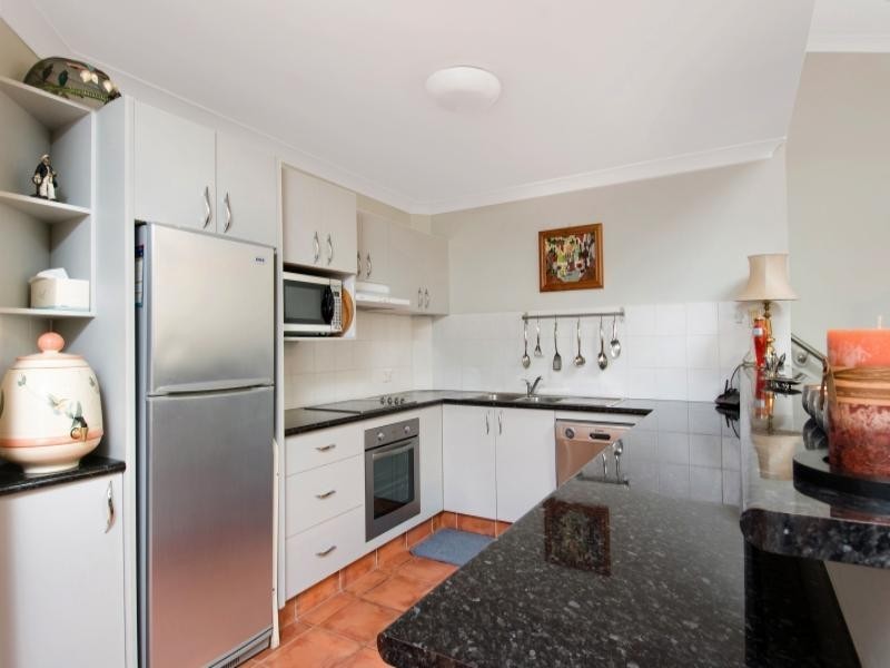 5/255 Christine Avenue, Varsity Lakes QLD 4227