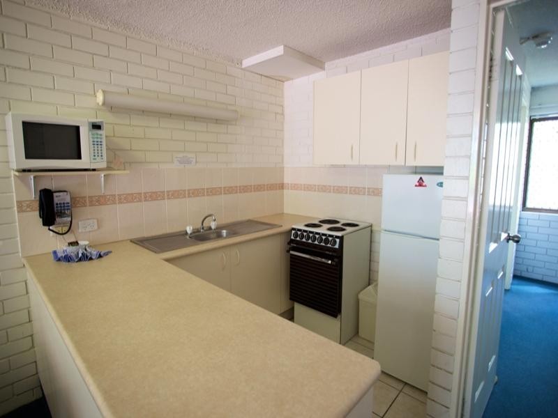 3/24 Trickett Street, Surfers Paradise QLD 4217