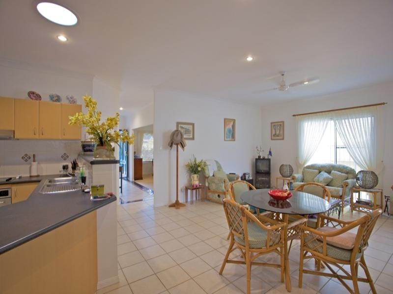 4 Morea Court, Varsity Lakes QLD 4227