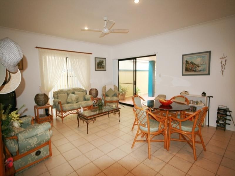 4 Morea Court, Varsity Lakes QLD 4227