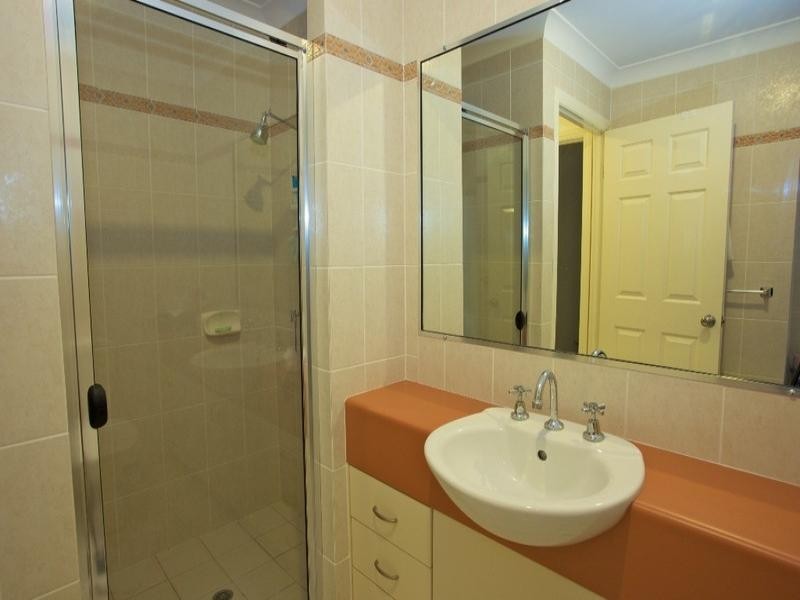 Varsity Lakes QLD 4227