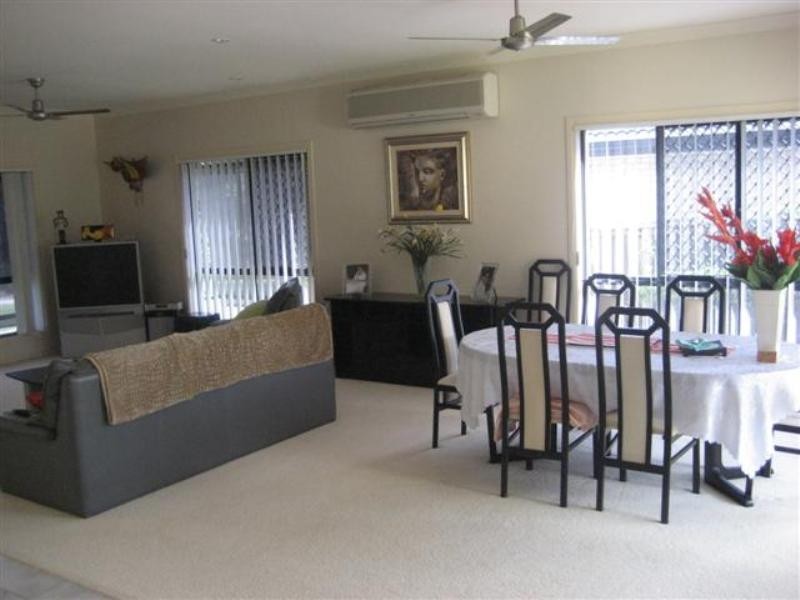 19 Kodiak Drive, Varsity Lakes QLD 4227