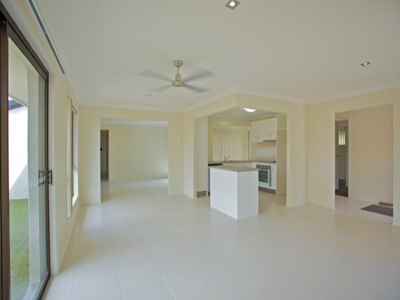 94 Mattocks Road, Varsity Lakes QLD 4227