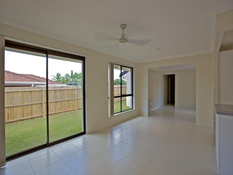 94 Mattocks Road, Varsity Lakes QLD 4227