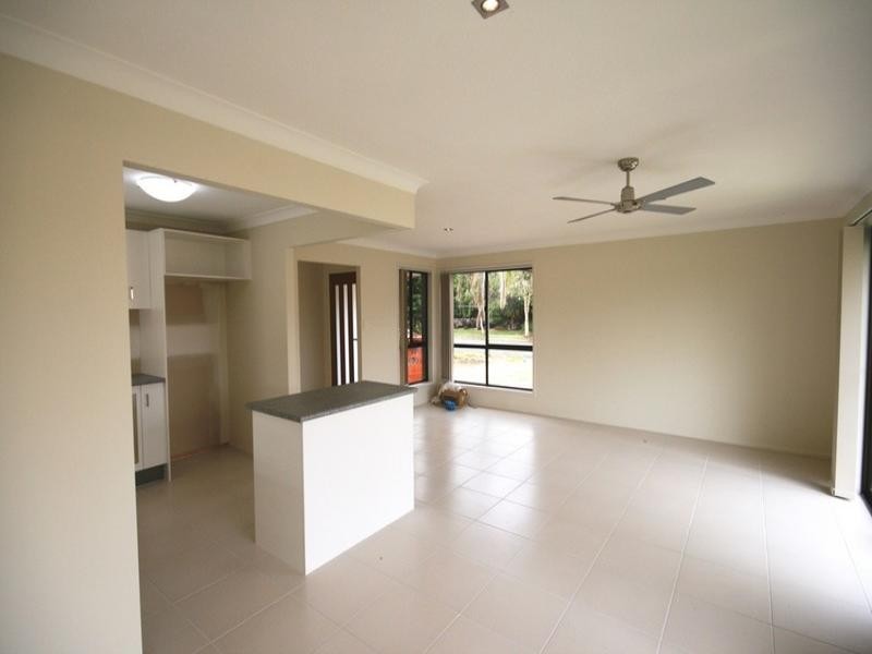 94 Mattocks Road, Varsity Lakes QLD 4227