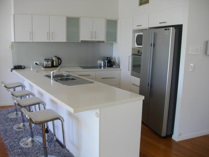 3/2 Blue Ridge Crescent, Varsity Lakes QLD 4227