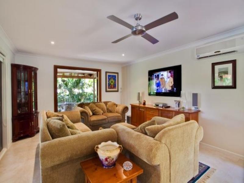 39 Sunningdale Circuit, Robina QLD 4226