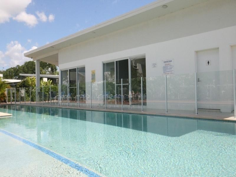 74/98 University Drive, Varsity Lakes QLD 4227