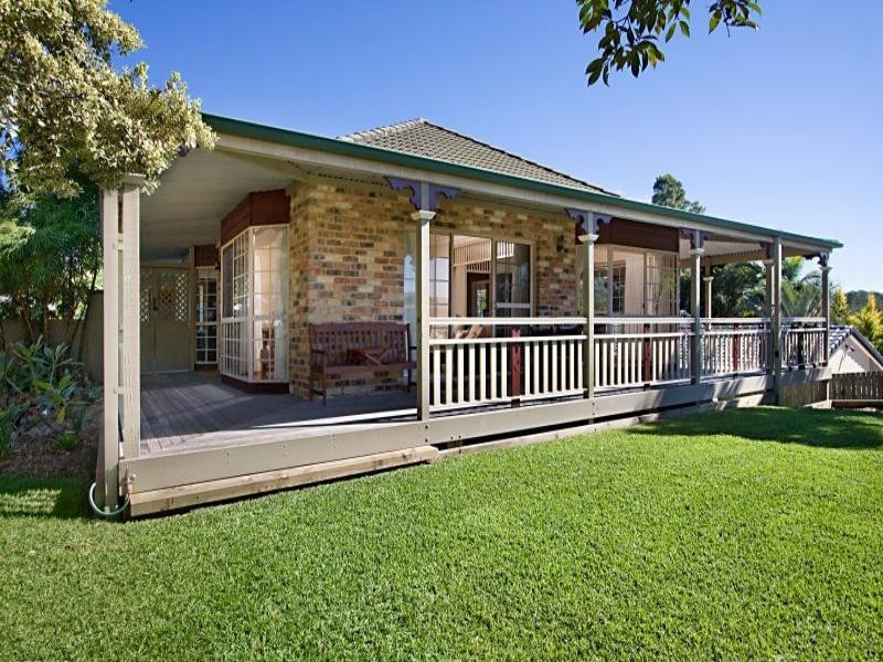 18 Merridown Drive, Merrimac QLD 4226