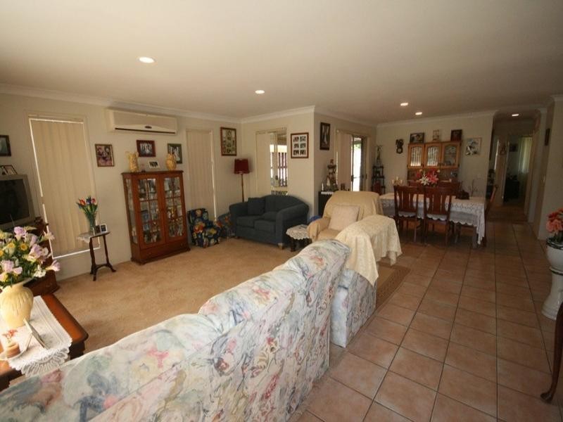 13 Griffon Street, Merrimac QLD 4226