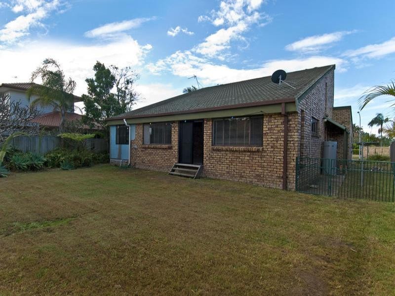 201 Acanthus Avenue, Burleigh Waters QLD 4220