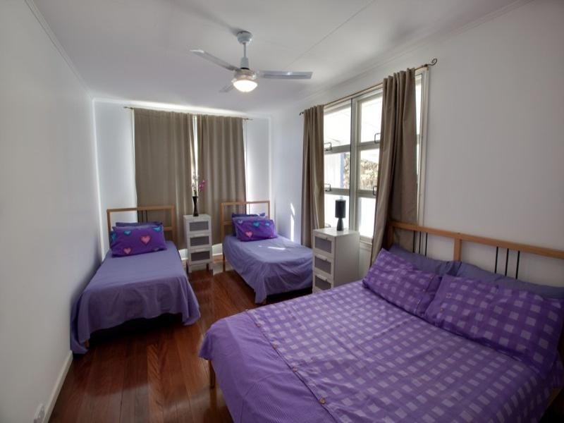 23 Joan Street, Burleigh Waters QLD 4220