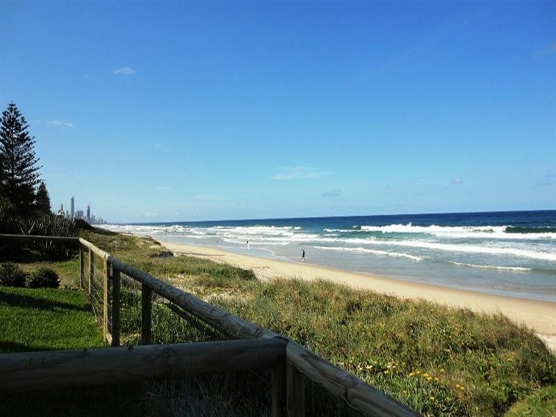 1/105a Albatross Avenue, Mermaid Beach QLD 4218