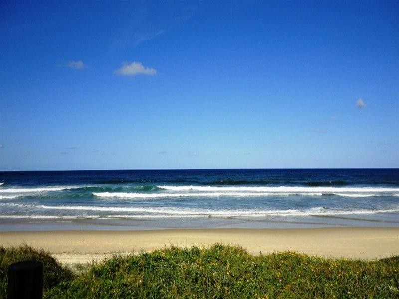 1/105a Albatross Avenue, Mermaid Beach QLD 4218