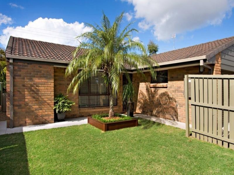 2/44 Mojave Drive, Burleigh Waters QLD 4220