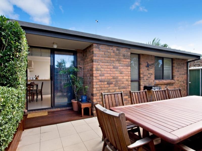 2/44 Mojave Drive, Burleigh Waters QLD 4220