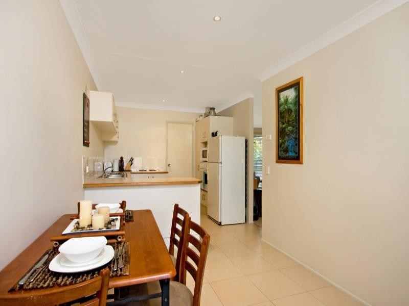 2/44 Mojave Drive, Burleigh Waters QLD 4220