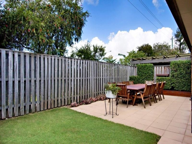 2/44 Mojave Drive, Burleigh Waters QLD 4220