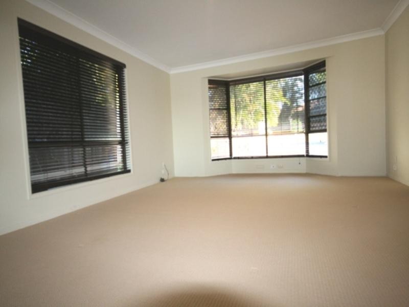 12 Macallan Street, Merrimac QLD 4226