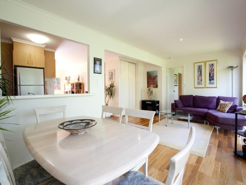 13 Kaffia Court, Elanora QLD 4221