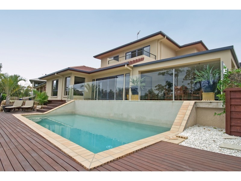 7 Auriga Court, Robina QLD 4226