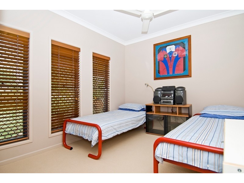 7 Auriga Court, Robina QLD 4226