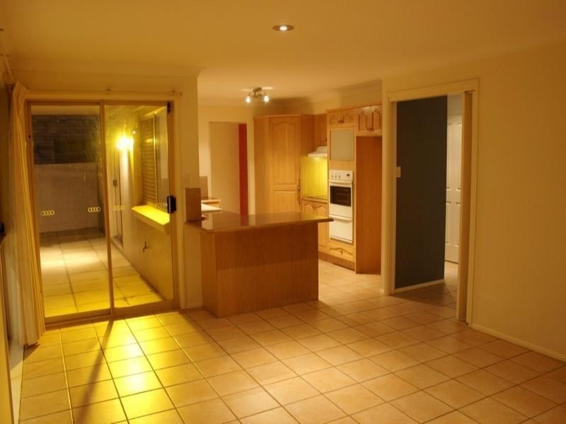 23 Notre Dame Court, Varsity Lakes QLD 4227